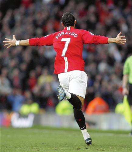 出了对篮球 出了对篮球